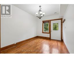 Upper - 297 Sumach Street, Toronto, ON M5A3K4 Photo 10
