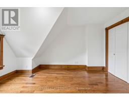 Upper - 297 Sumach Street, Toronto, ON M5A3K4 Photo 16