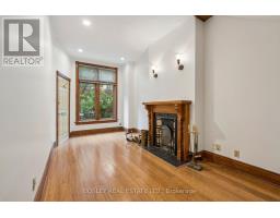 Study - Main - 297 Sumach Street, Toronto, ON M5A3K4 Photo 6