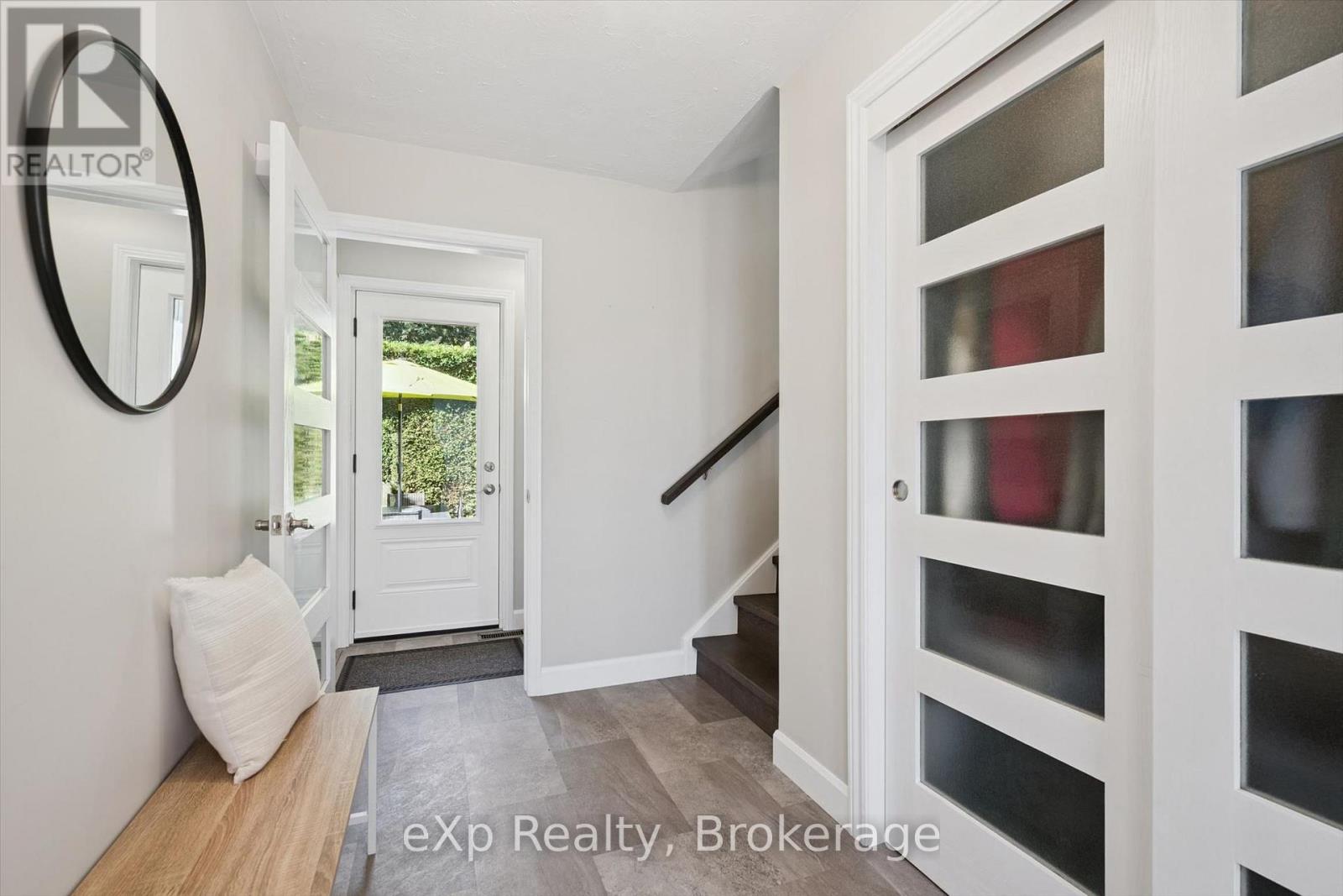 266 COLBORNE STREET - 6