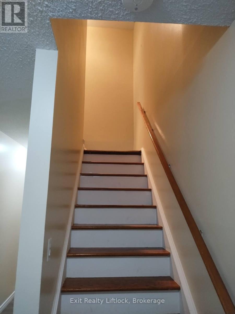 42- 996 Sydenham Road, Peterborough, ON photo 4
