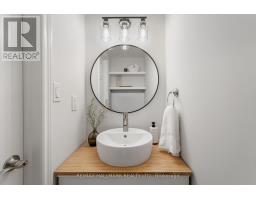 25 Northview Avenue, Toronto, ON M1N1V9 Photo 15