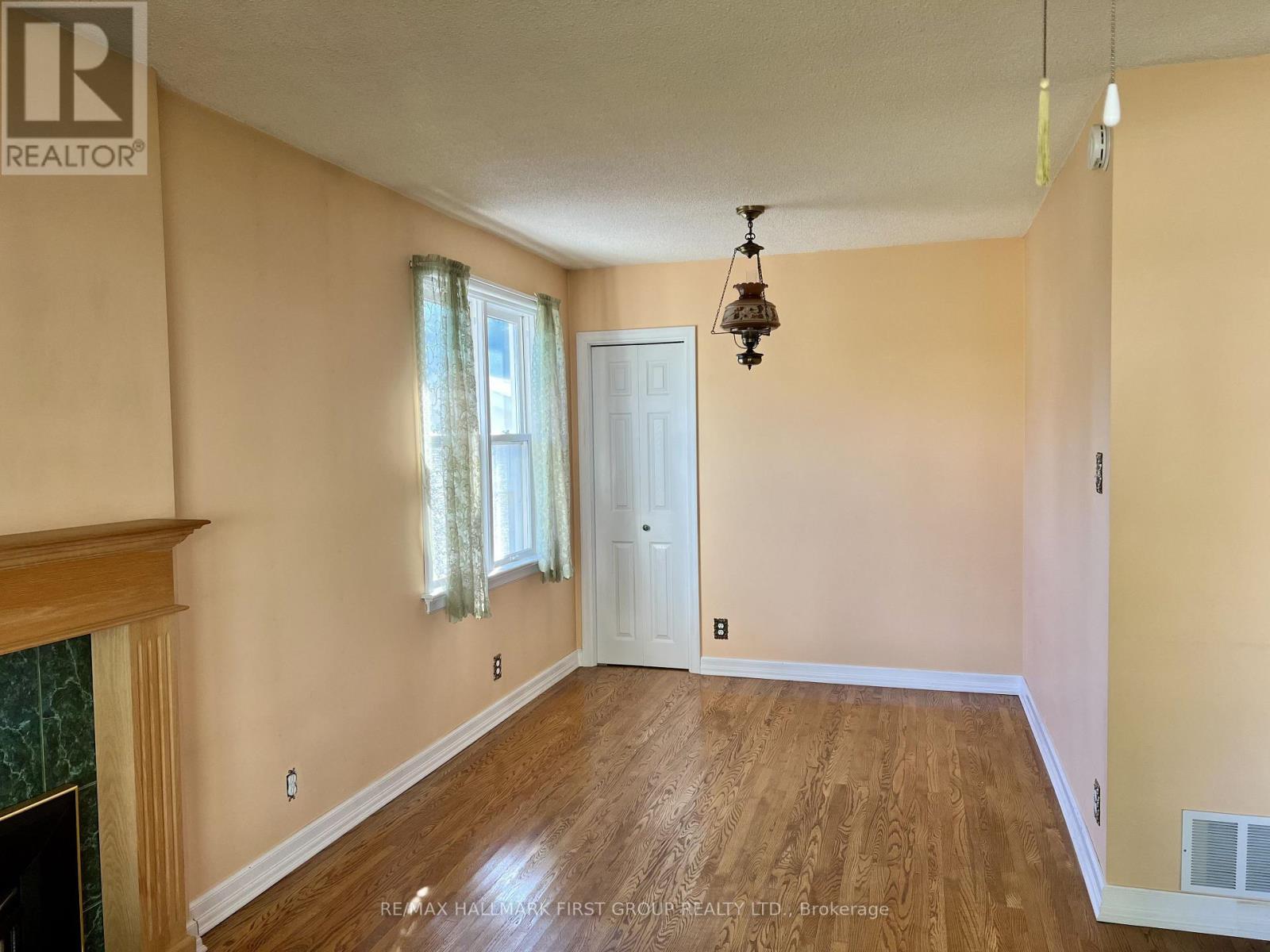 1984 Glendale Drive, Pickering, ON photo 11