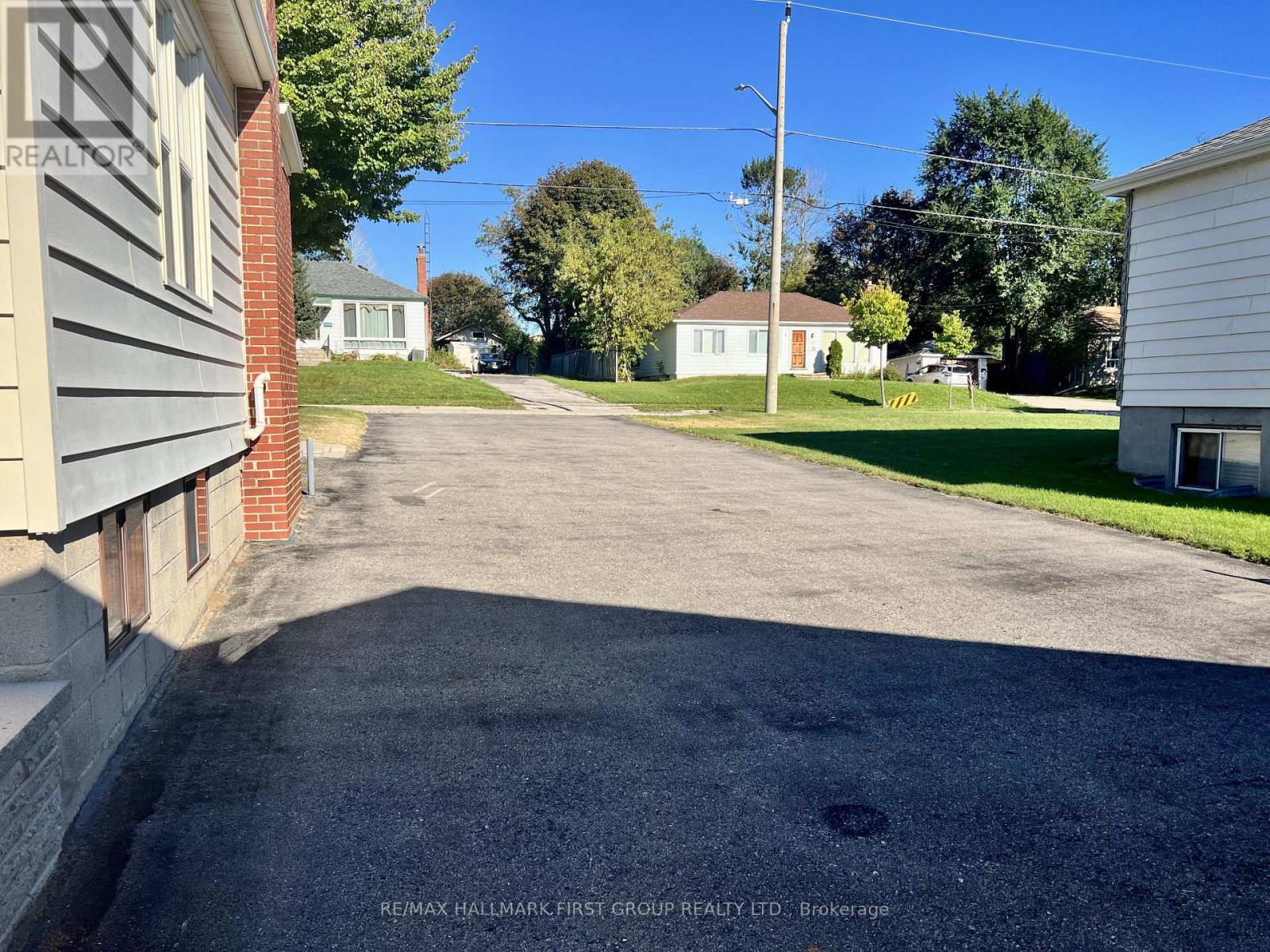 1984 Glendale Drive, Pickering, ON photo 5