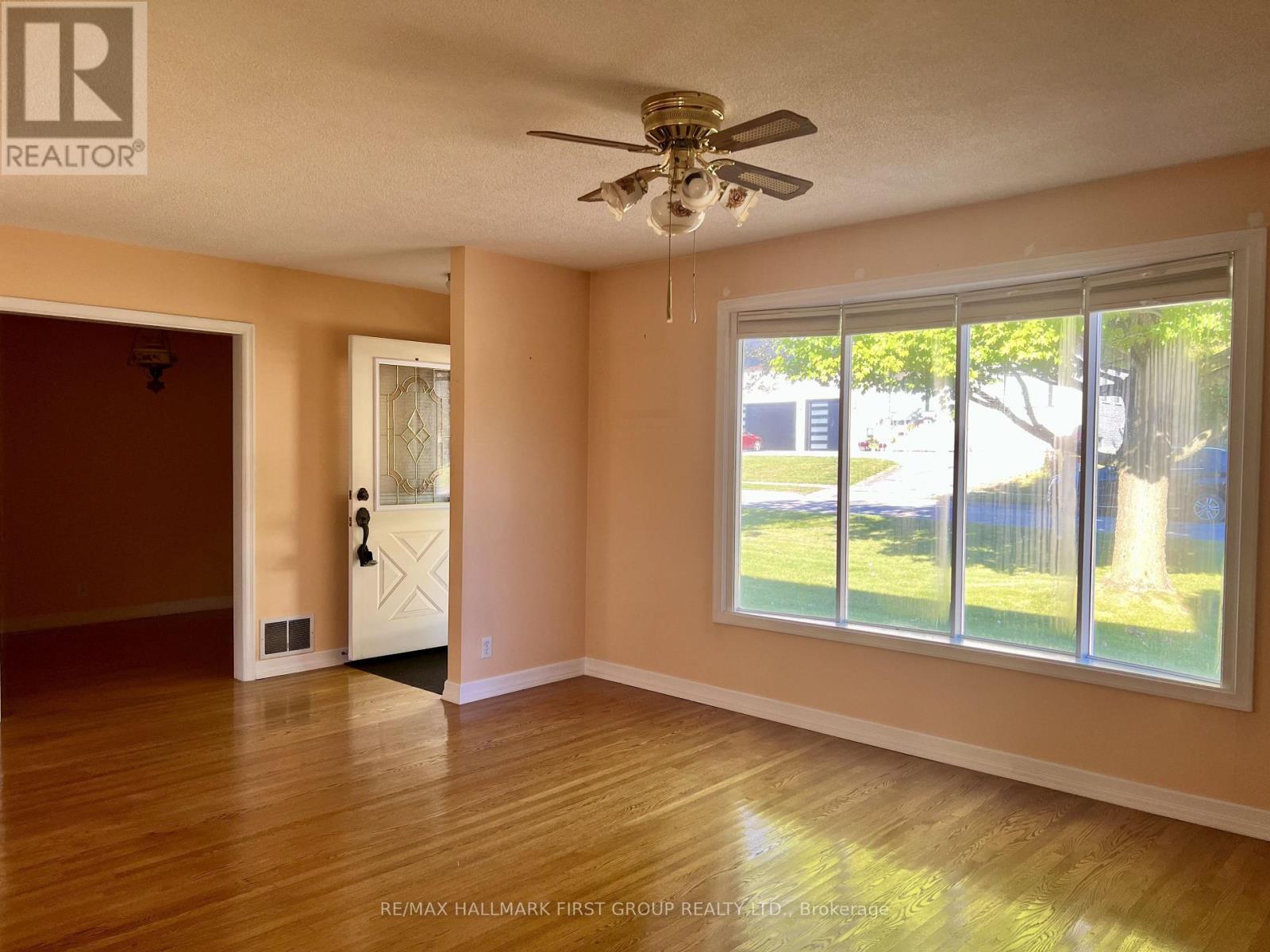 1984 Glendale Drive, Pickering, ON photo 7