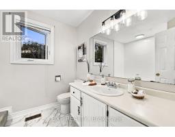 40 Orchard Park Drive, Clarington, ON L1C4E1 Photo 34