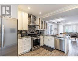 122 Holborne Avenue, Toronto, ON M4C2R4 Photo 11