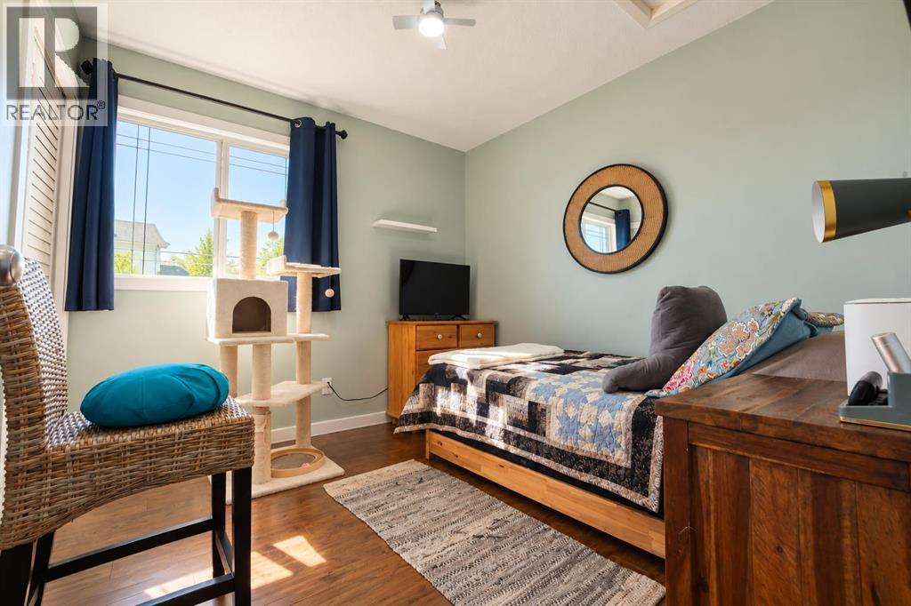 9328 98 Avenue - 11