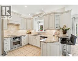 Family room - 156 Valmont Street, Ancaster, ON L9G4Z9 Photo 10