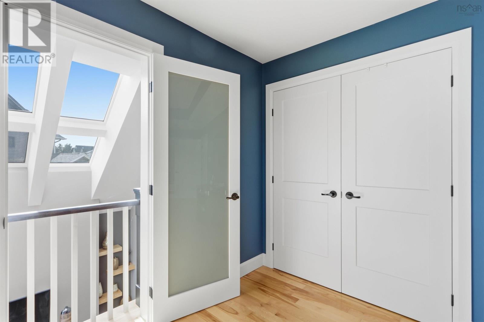 Property 28 of 50 of 19 Weybridge Lane