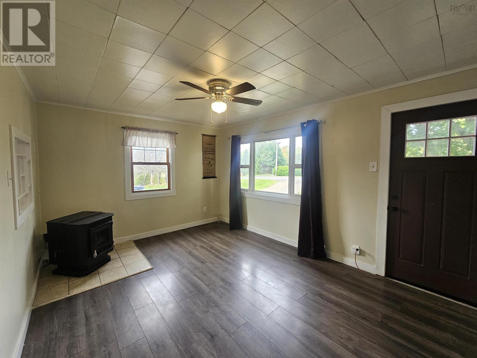 Property 10 of 15 of 488 Donkin Morien Highway