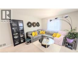 Primary Bedroom - 68 Benjamin Drive, Hamilton, ON L9A5K1 Photo 7