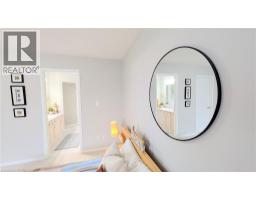 68 Benjamin Drive, Hamilton, ON L9A5K1 Photo 22