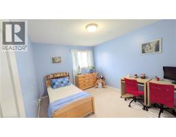 68 Benjamin Drive, Hamilton, ON L9A5K1 Photo 25