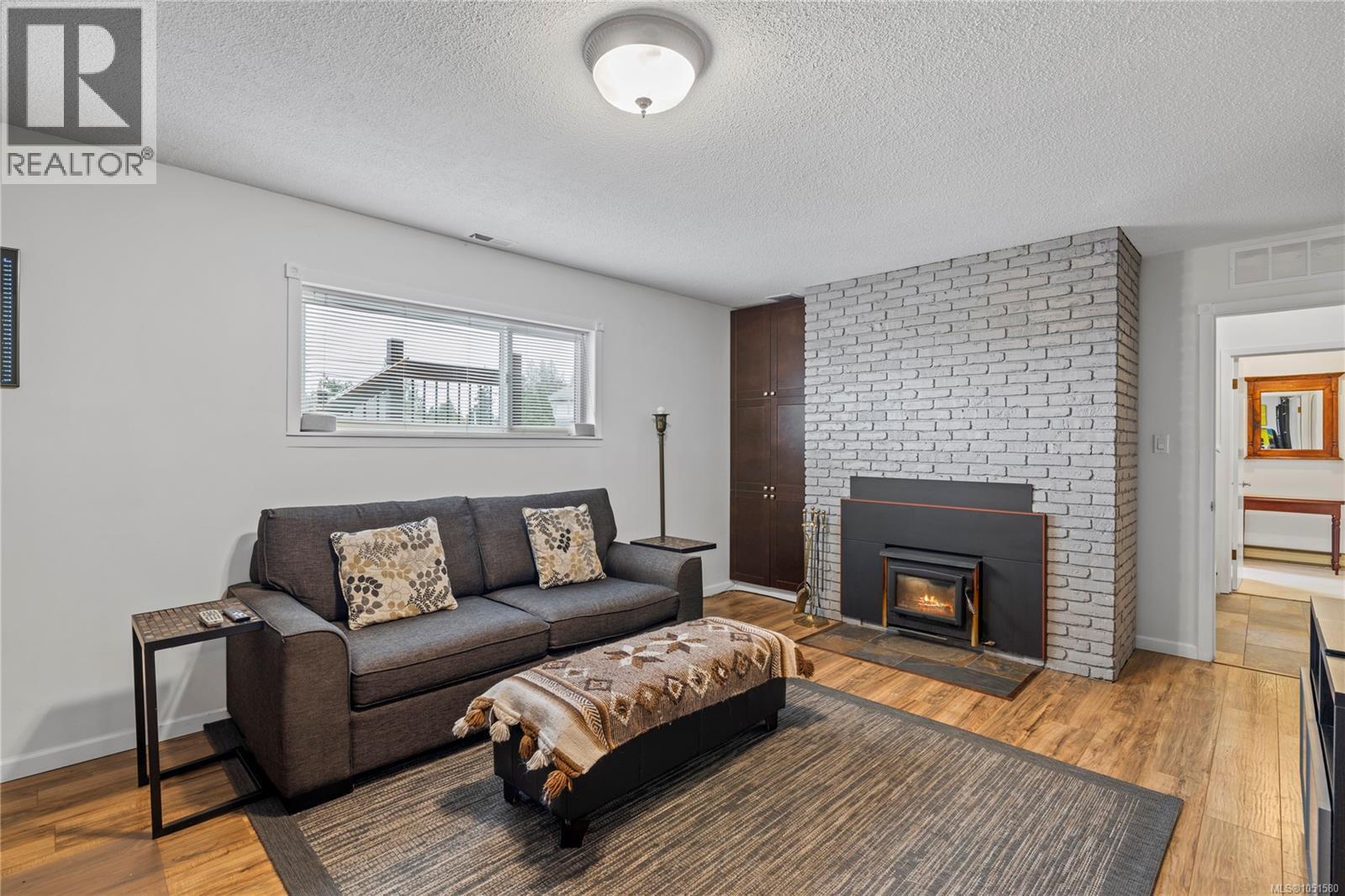 10842 Grandview Rd - 43