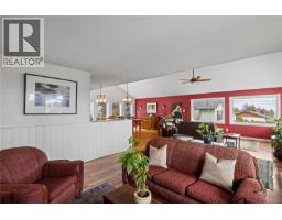 Primary Bedroom - 10842 Grandview Rd, Saltair, BC V0R1E0 Photo 10