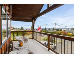 Living room - 10842 Grandview Rd, Saltair, BC V0R1E0 Photo 14