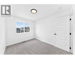 1359 Bayview Crescent SW - photo 25