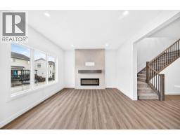 1359 Bayview Crescent SW - photo 6