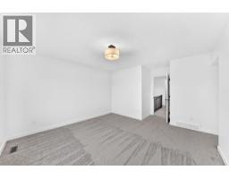 1359 Bayview Crescent SW - photo 16