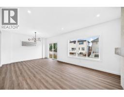 1359 Bayview Crescent SW - photo 9