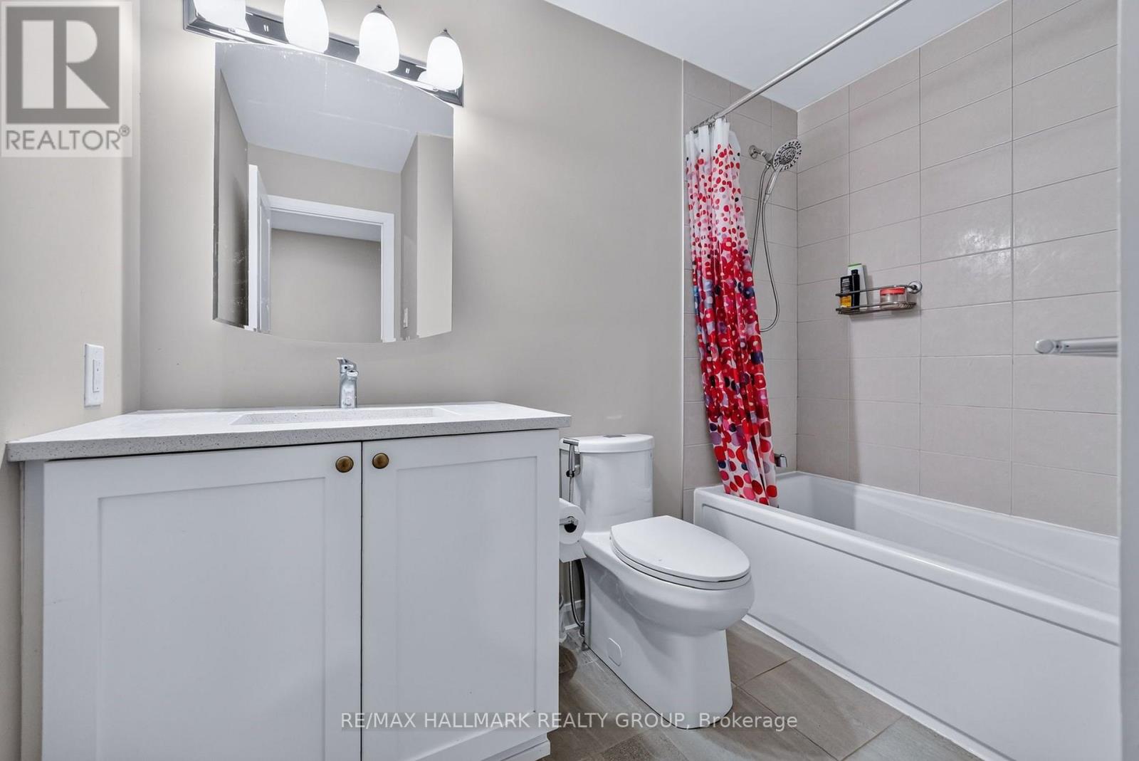 Commercial Properties for Rent in Ottawa – 131 ATTWELL PRIVATE – By Peter Sagos - Image 37