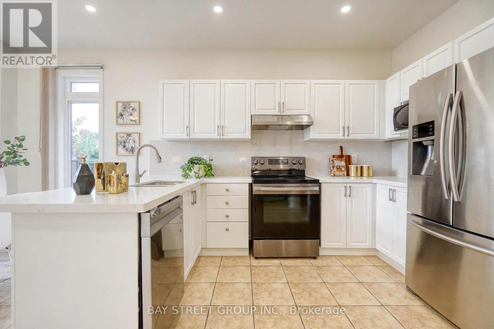 15 FRASERWOOD ROAD - 15