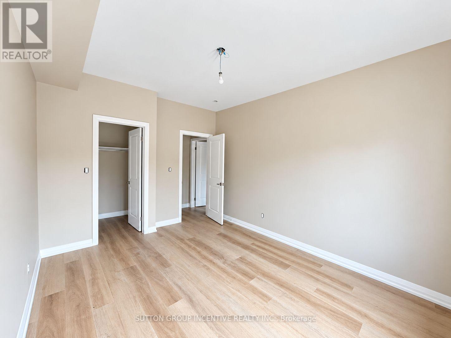 7-1 Riverdale Drive, Wasaga Beach photo 8