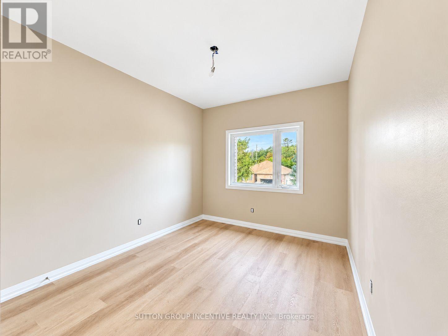 7-1 Riverdale Drive, Wasaga Beach photo 9
