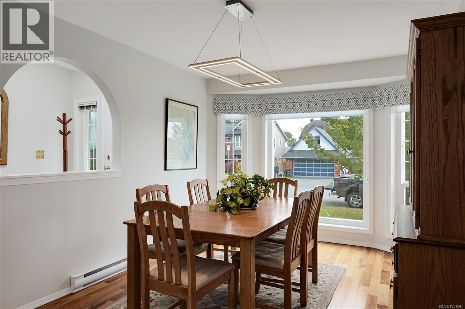 1309 Layritz Pl - 10