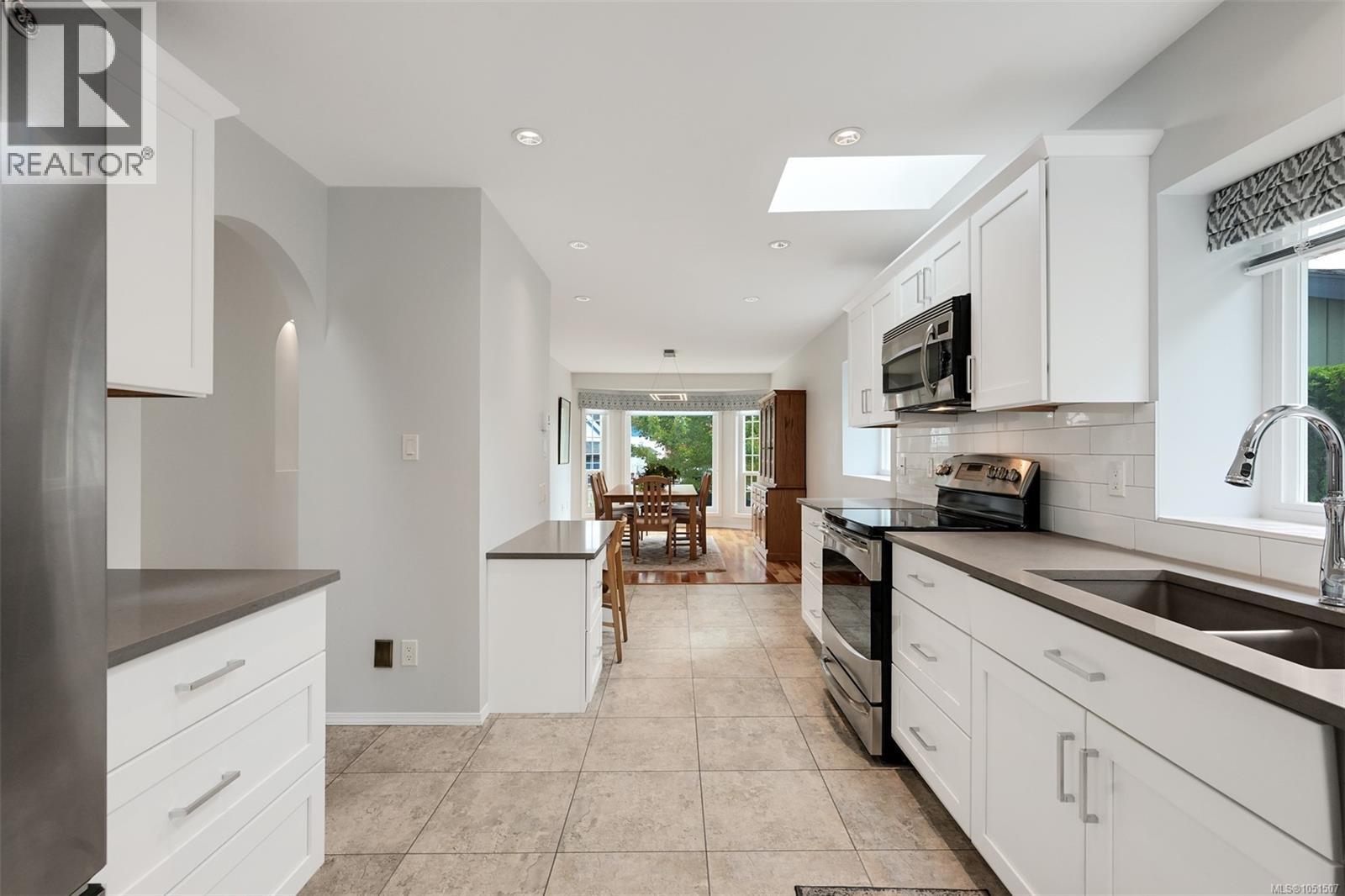 1309 Layritz Pl - 16