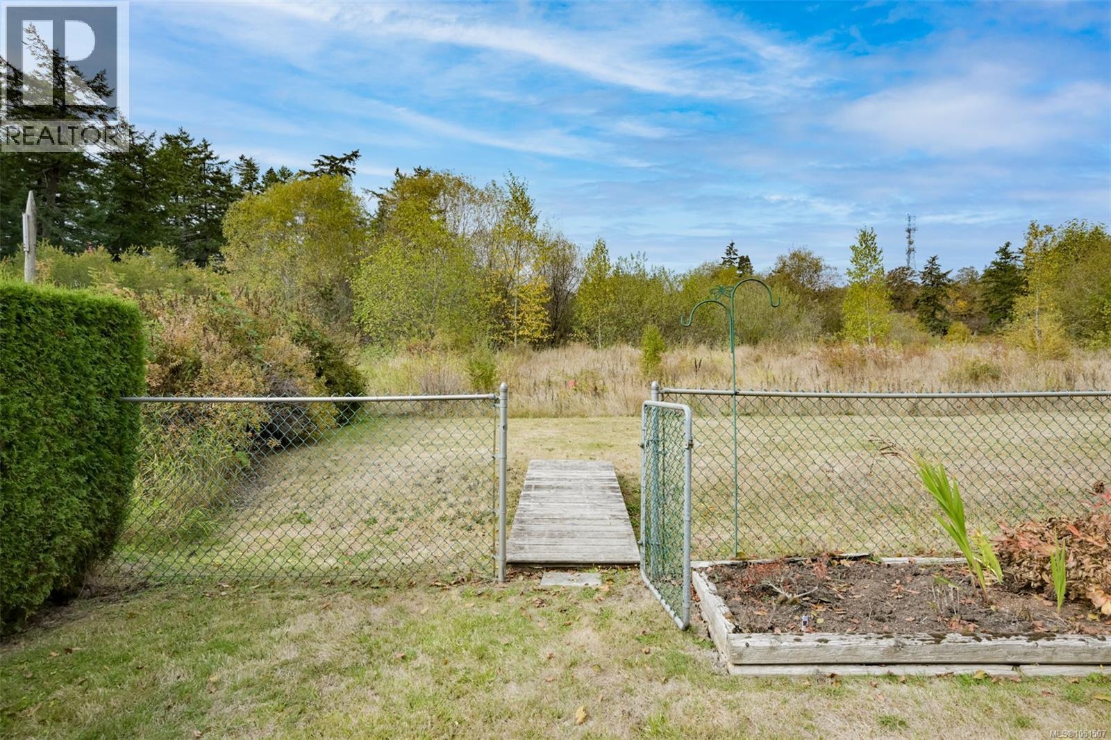 1309 Layritz Pl - Image 50
