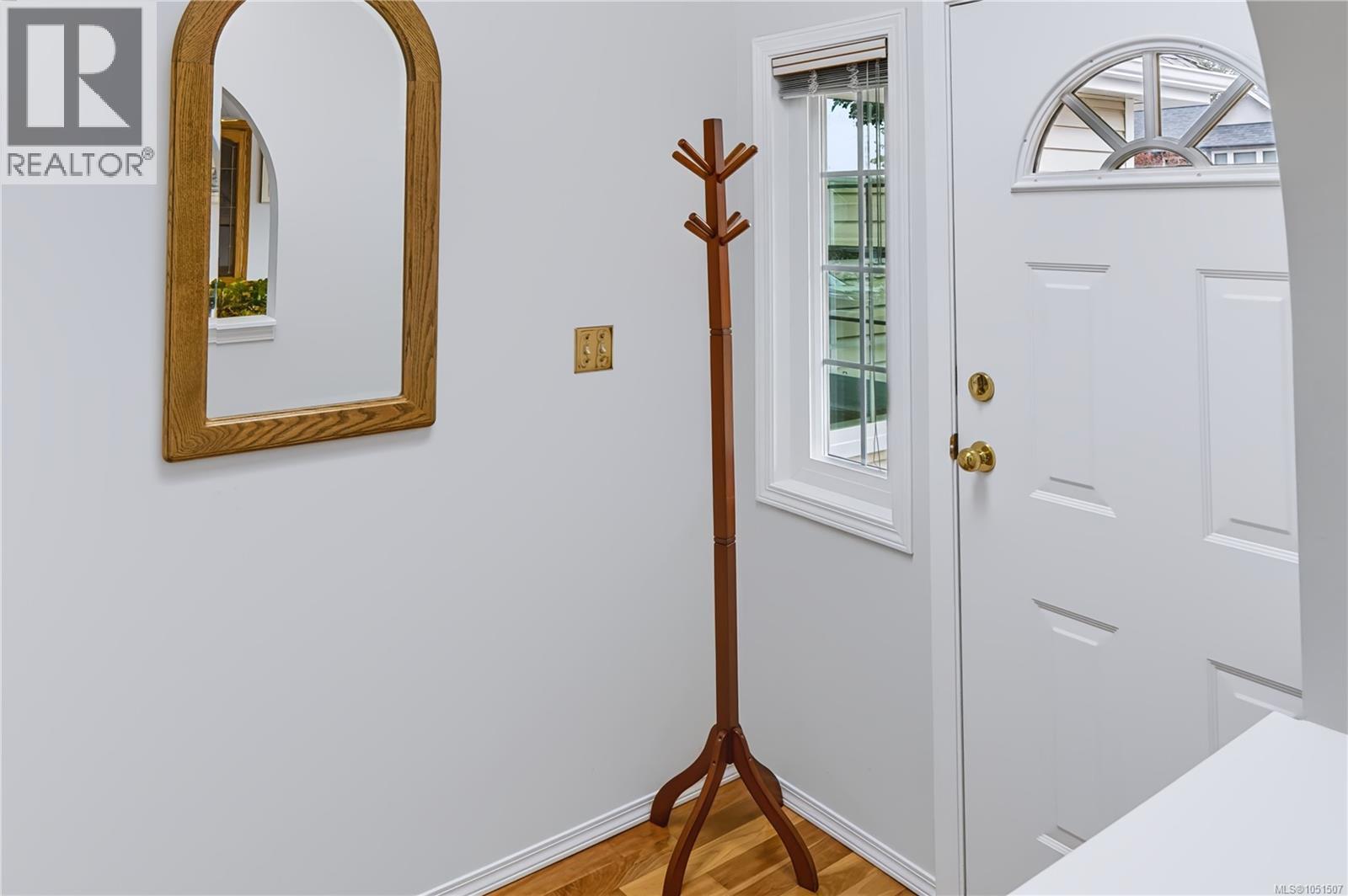 1309 Layritz Pl - Image 9
