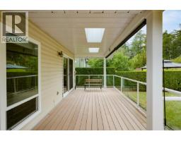 1309 Layritz Pl, Saanich, BC V8Z7C4 Photo 26