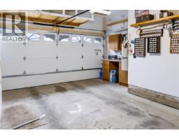 1309 Layritz Pl, Saanich, BC V8Z7C4 Photo 46