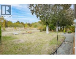 1309 Layritz Pl, Saanich, BC V8Z7C4 Photo 53