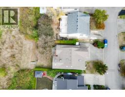 1309 Layritz Pl, Saanich, BC V8Z7C4 Photo 55