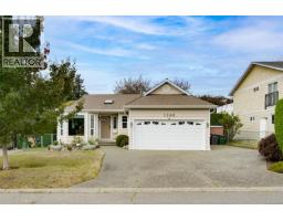 Laundry room - 1309 Layritz Pl, Saanich, BC V8Z7C4 Photo 7