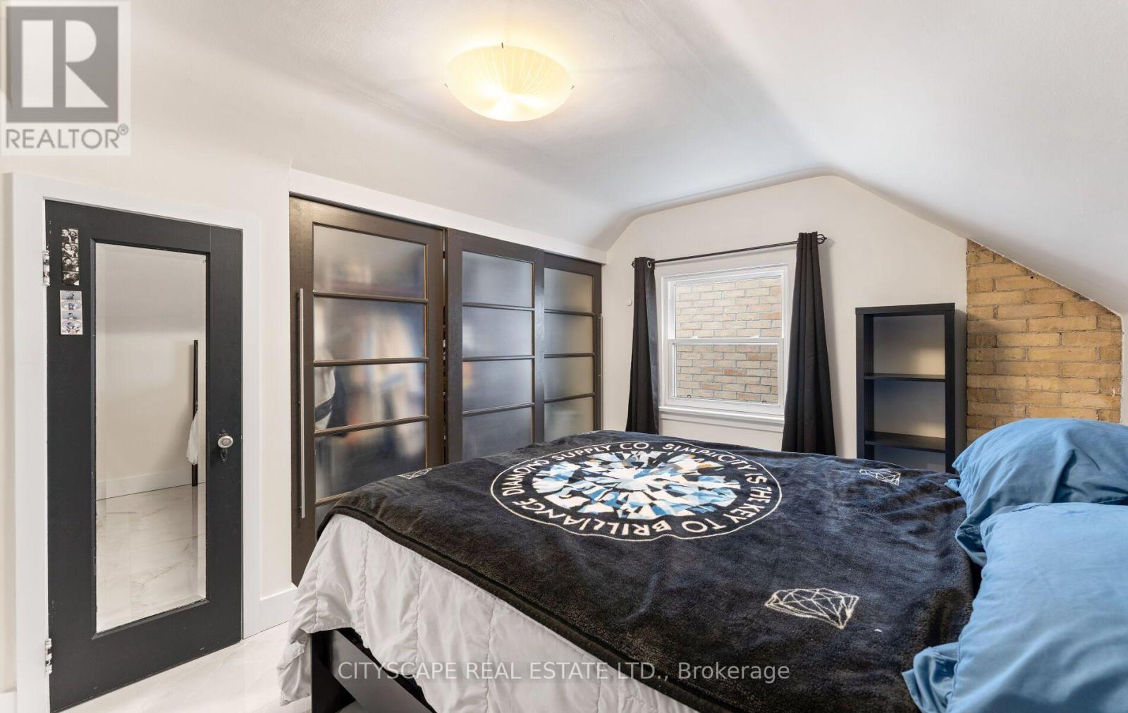 50 SOUTH KINGSWAY - 14