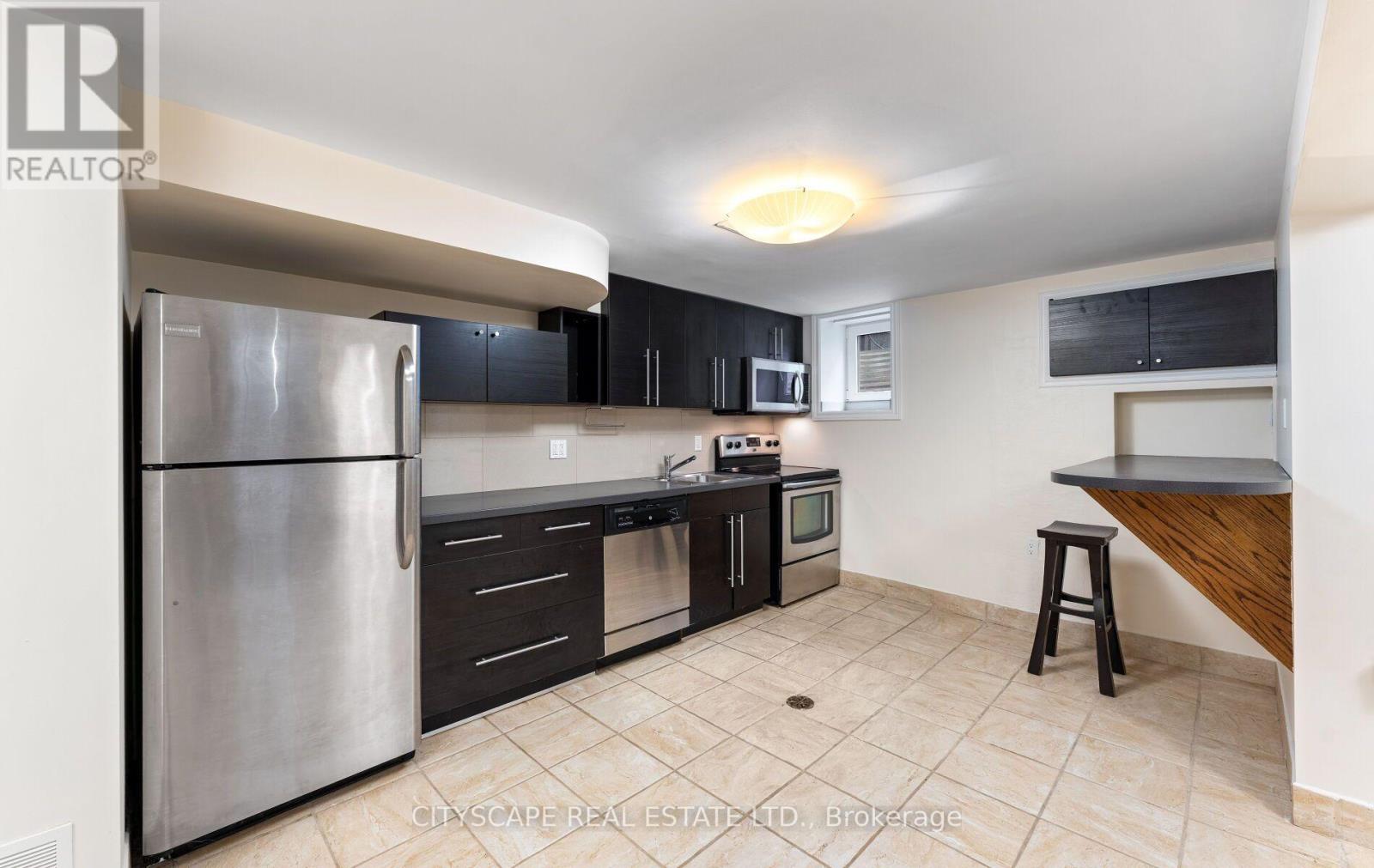 50 SOUTH KINGSWAY - 20