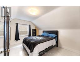 50 South Kingsway, Toronto, ON M6S3T3 Photo 13