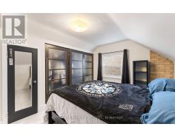 50 South Kingsway, Toronto, ON M6S3T3 Photo 14
