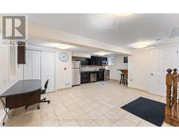 50 South Kingsway, Toronto, ON M6S3T3 Photo 19