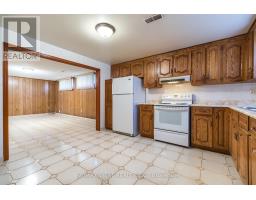 8 Carswell Place, Toronto, ON M9R3K7 Photo 11