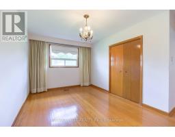 Bedroom 3 - 8 Carswell Place, Toronto, ON M9R3K7 Photo 6