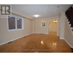 Eating area - 5709 Volpe Avenue, Mississauga, ON L5V3A5 Photo 10