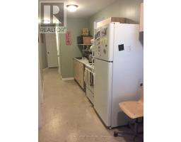 10 Fairbank Avenue, Toronto, ON M6E3Y4 Photo 16