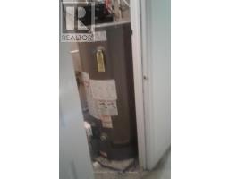 10 Fairbank Avenue, Toronto, ON M6E3Y4 Photo 21