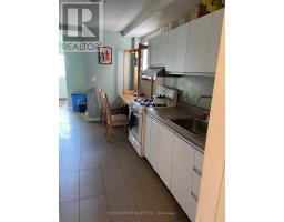 10 Fairbank Avenue, Toronto, ON M6E3Y4 Photo 6