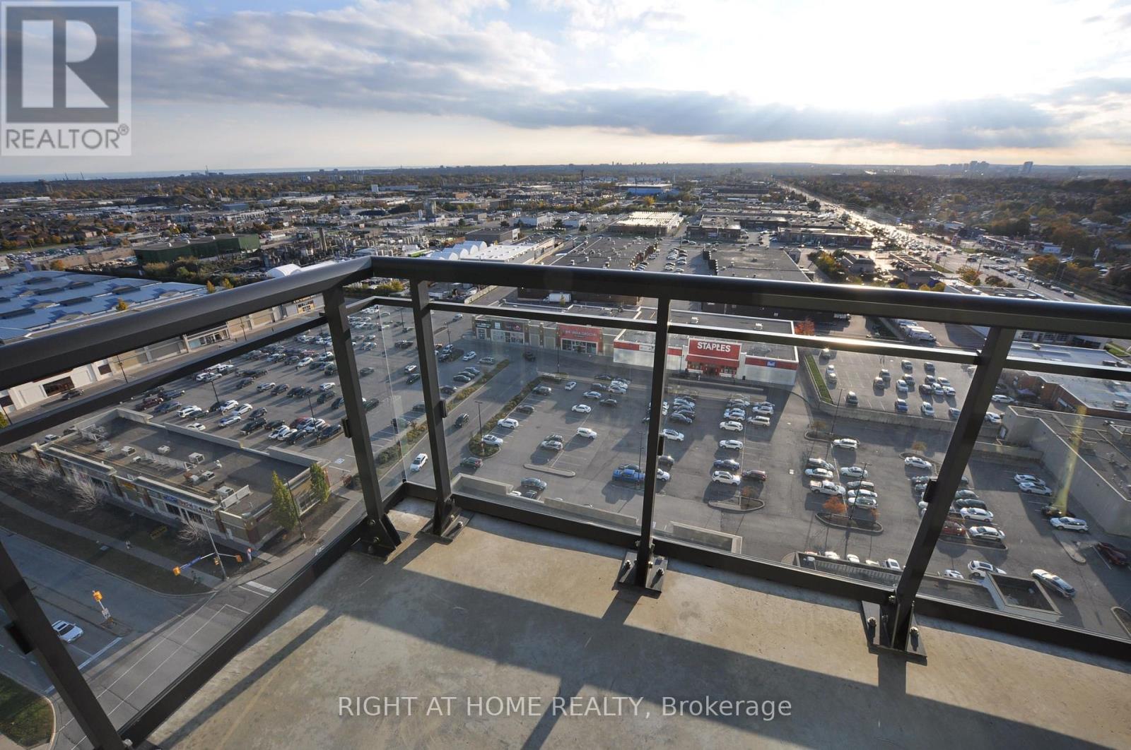 3975 Grand Park Drive — photo 20
